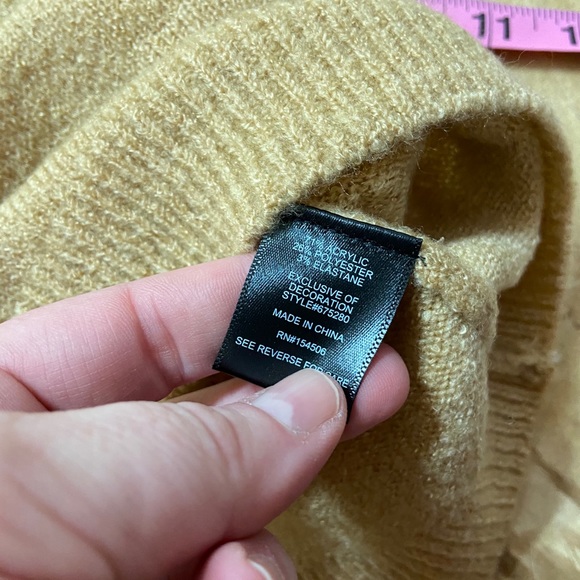 1x sweater 🧜‍♀️* - Picture 5 of 6